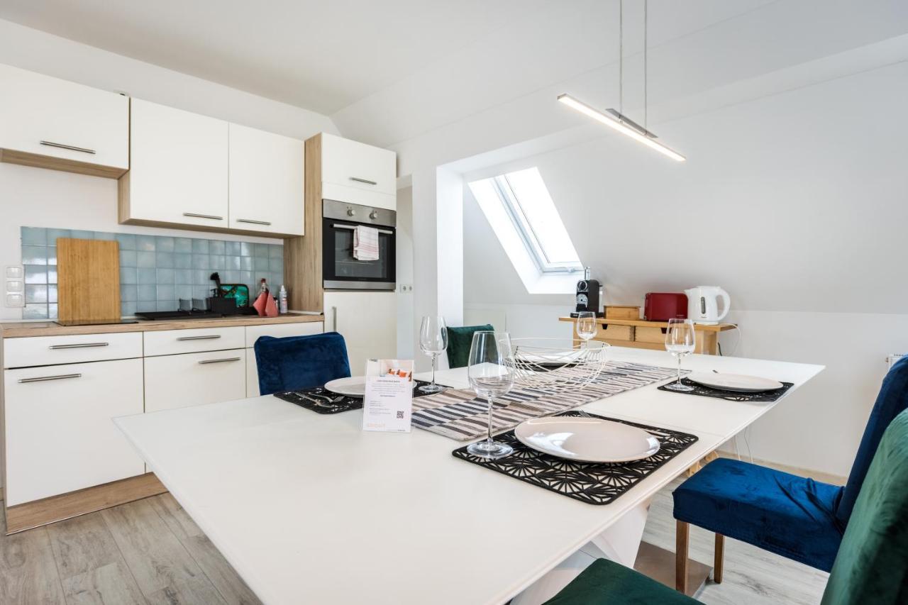 Arbio I Cozy Apartments Augsburg-Lechhausen Экстерьер фото